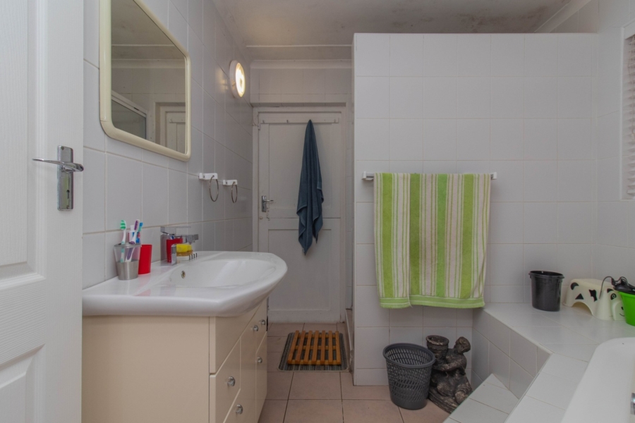 3 Bedroom Property for Sale in Kleinmond Western Cape